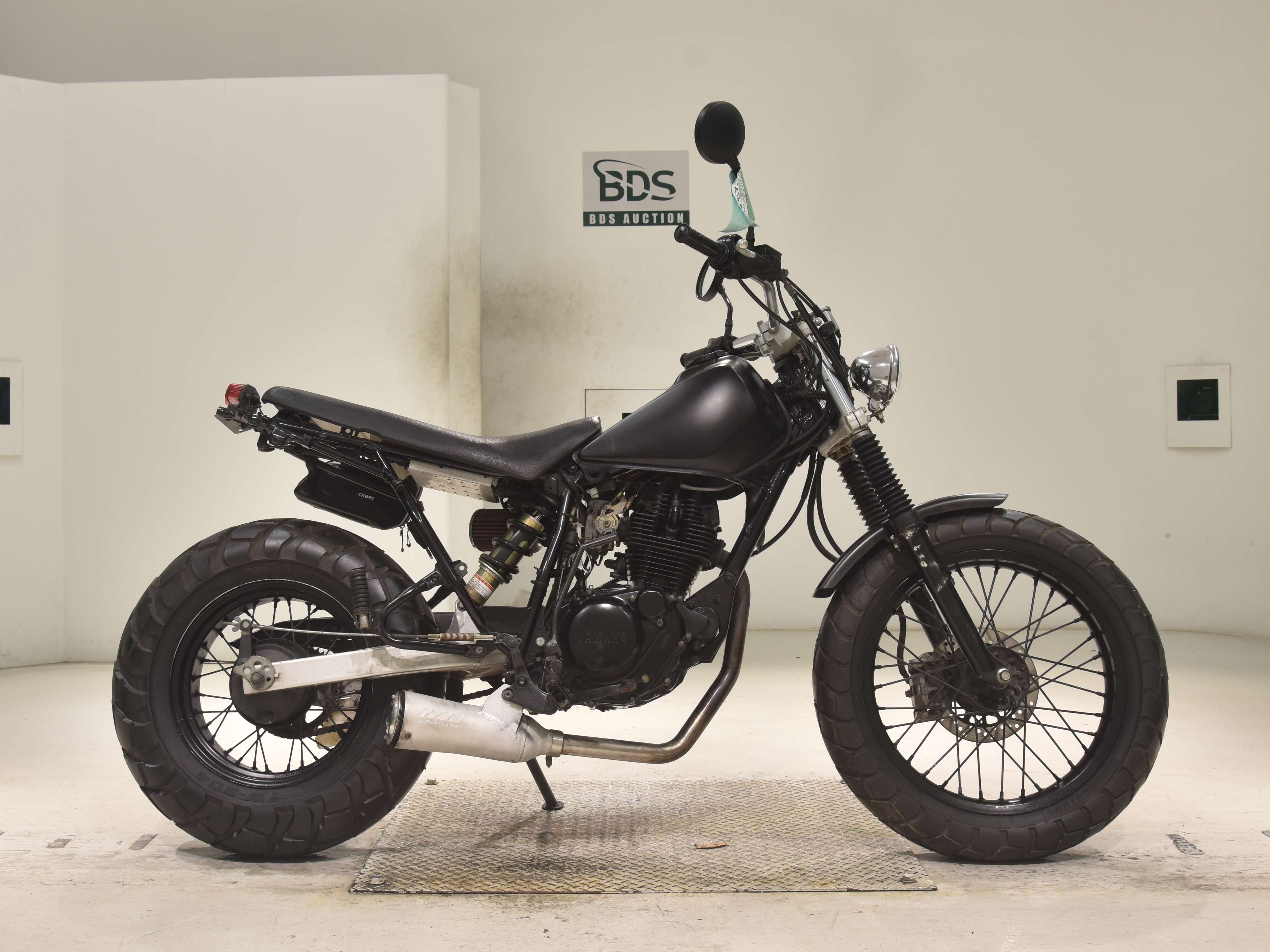 Yamaha TW200E