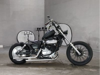 Honda MAGNA250