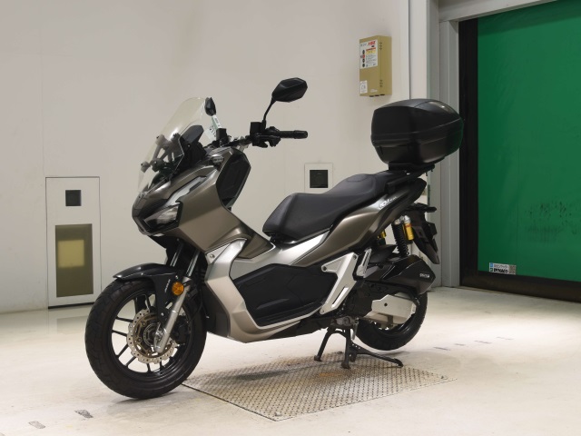 Honda ADV 150 — фото 4