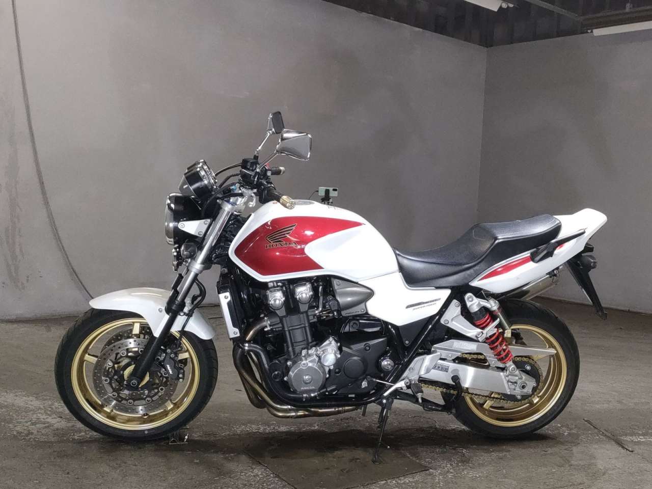8053] 24802☆CB1300SF.(SC54) 03-07 カーボンエアクリーナーカバー