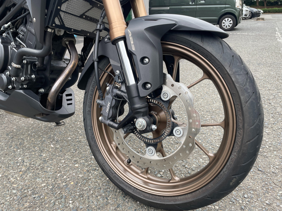 Honda CB250R — фото 9