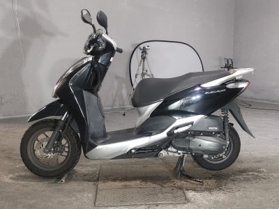 Honda LEAD125 — фото 2