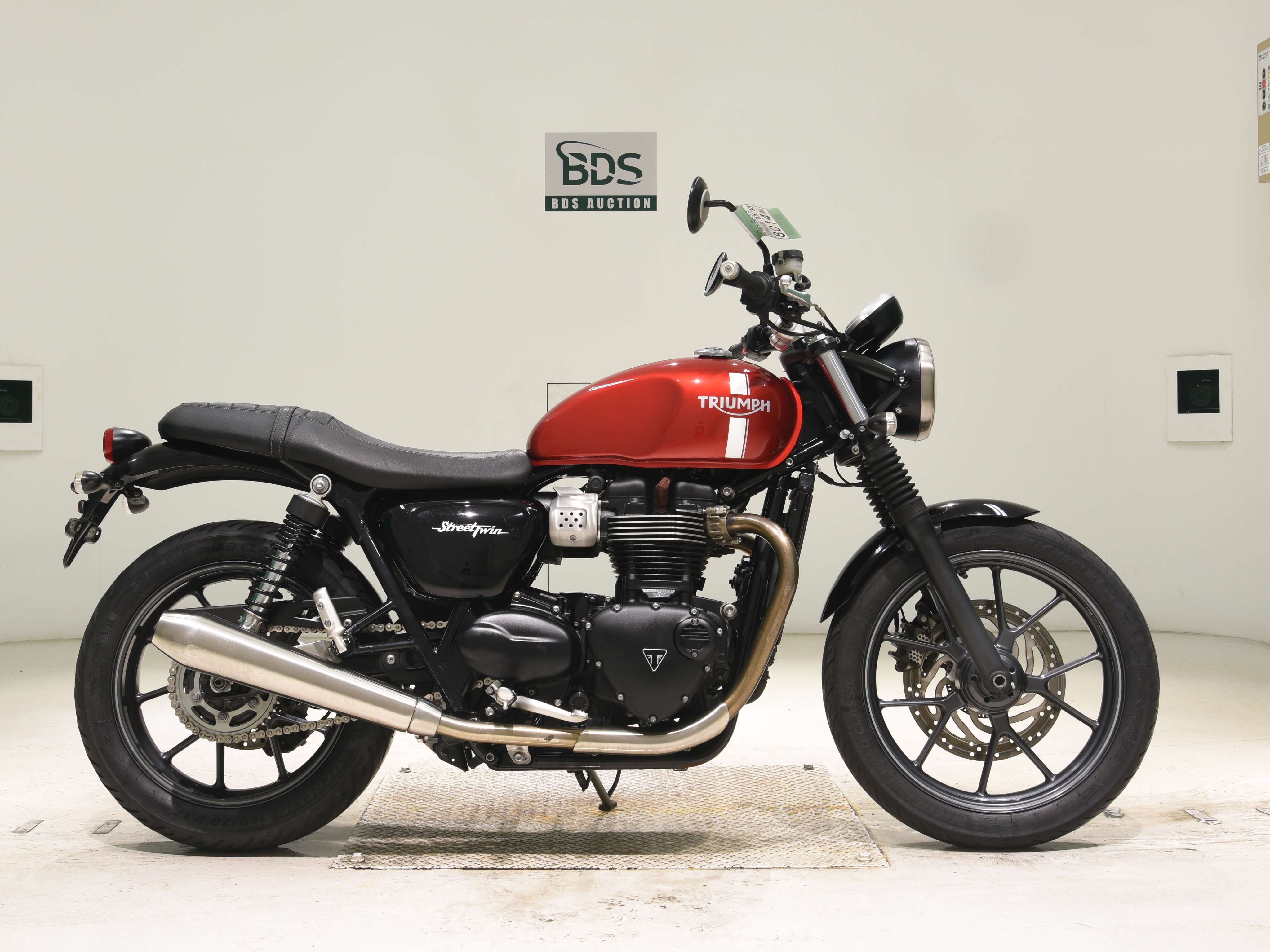 Triumph SPEED TWIN 900