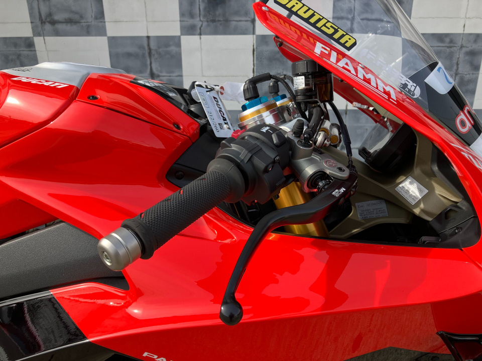 Ducati PANIGALE V4 — фото 4