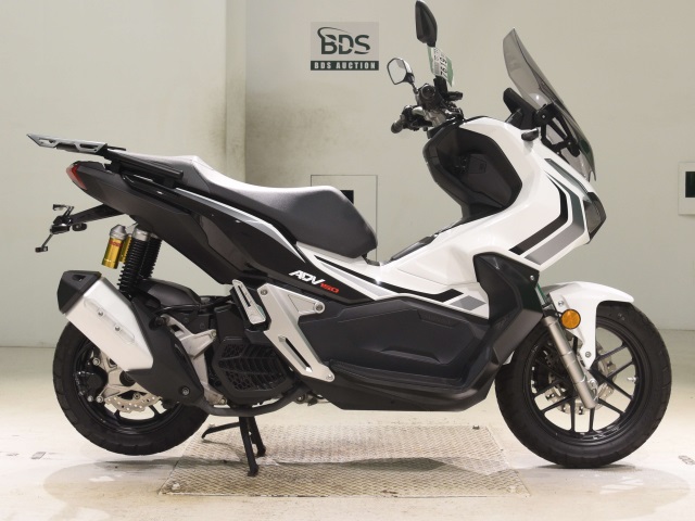 Honda ADV 150