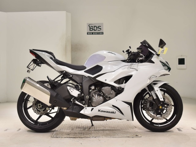 風蘭 5049] Kawasaki ZX-6RA - JKBZX636-EFA021511