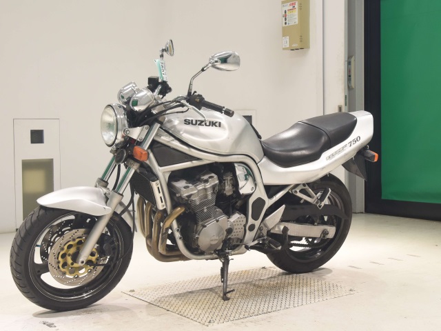 Suzuki GSF750 — фото 4
