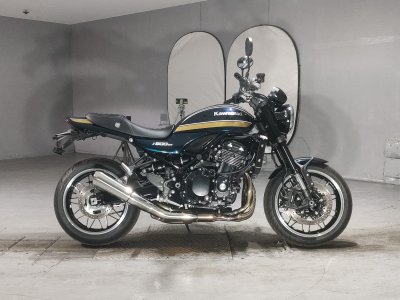 Kawasaki Z900RS