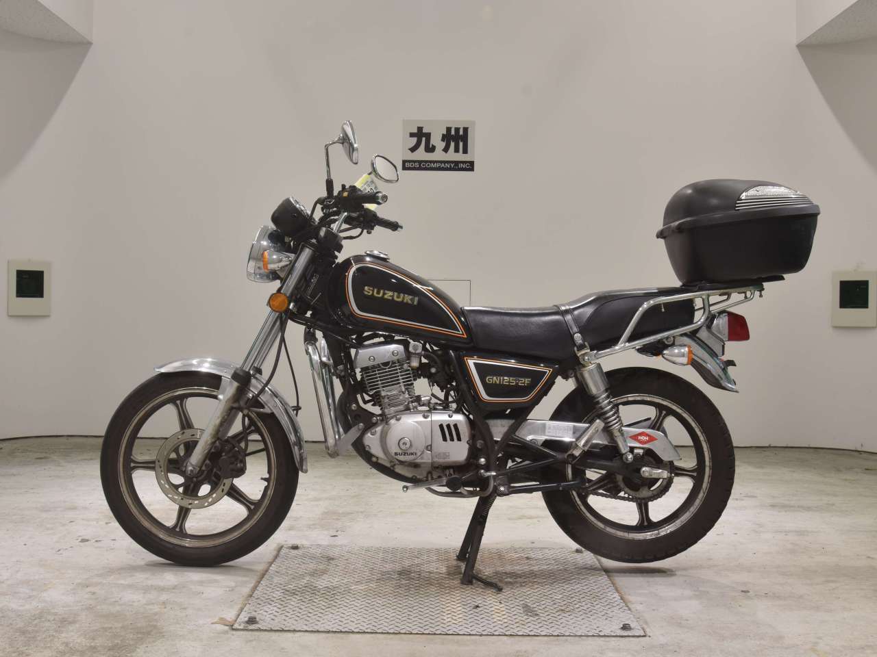 2509] Suzuki GN125-2F - LC6PCJ2NXJ004056