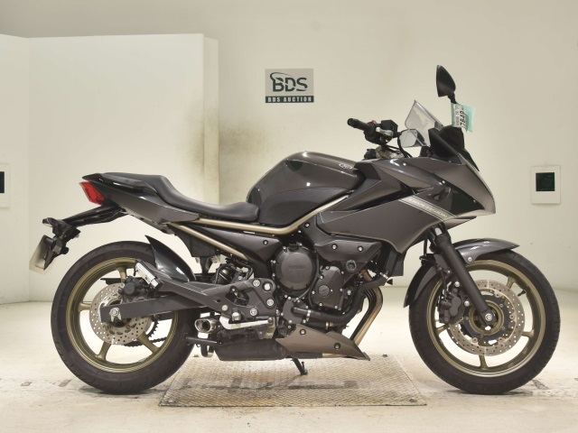 Yamaha XJ6 DIVERSION S