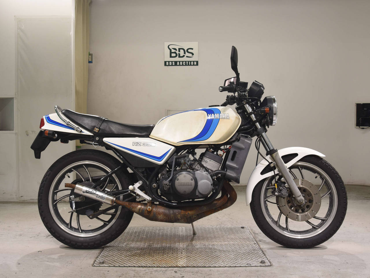 Yamaha RZ350