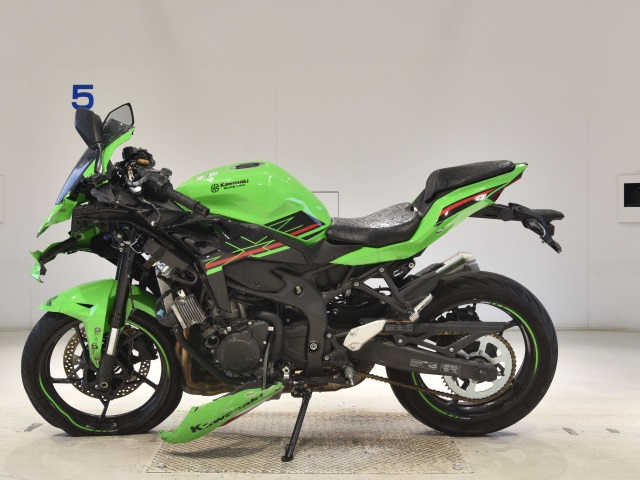Kawasaki ZX-25R-2SE — фото 2