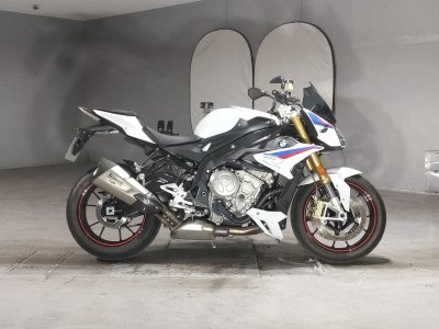 BMW S1000R
