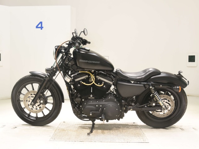 HD SPORTSTER IRON XL883N — фото 2