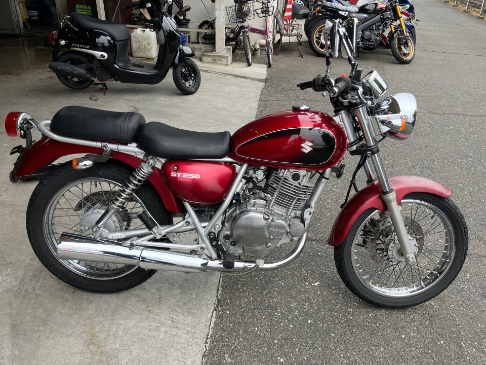 Suzuki ST250 E TYPE