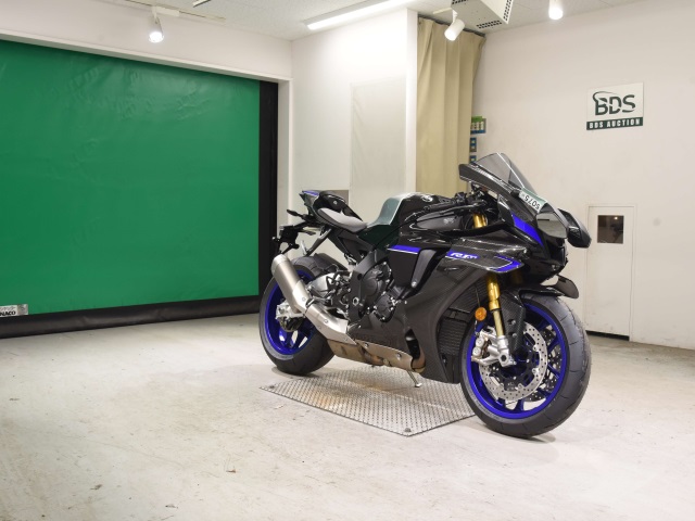 Yamaha YZF-R1M — фото 3