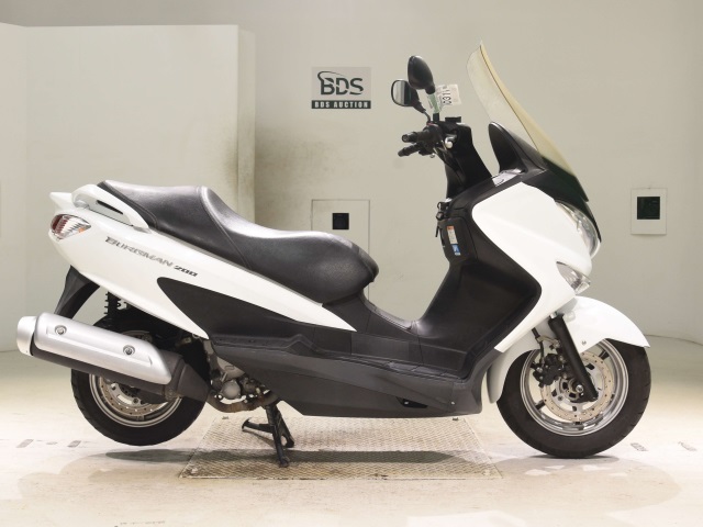 Suzuki BURGMAN 200