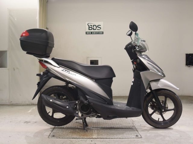 Suzuki ADDRESS V110