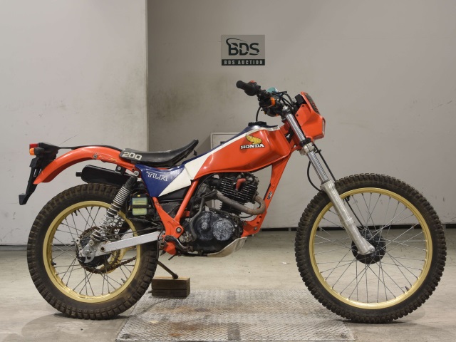 Honda TLR200