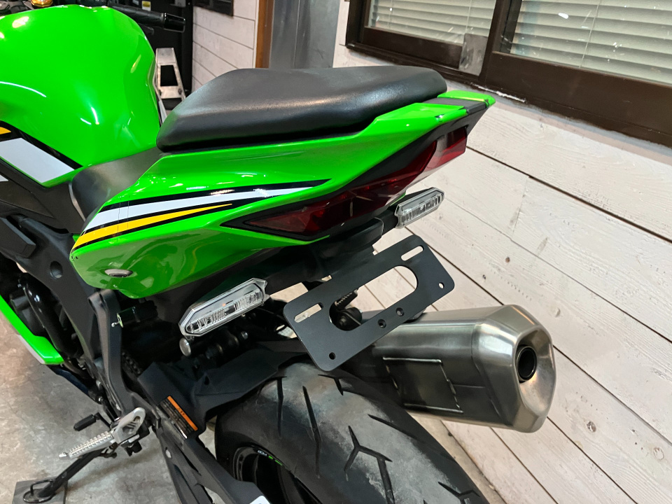 Kawasaki NINJA ZX-4RR — фото 29