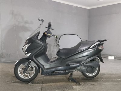 Suzuki BURGMAN 200 — фото 2