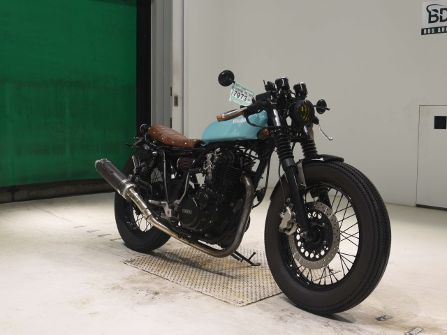 Yamaha SR400 — фото 3