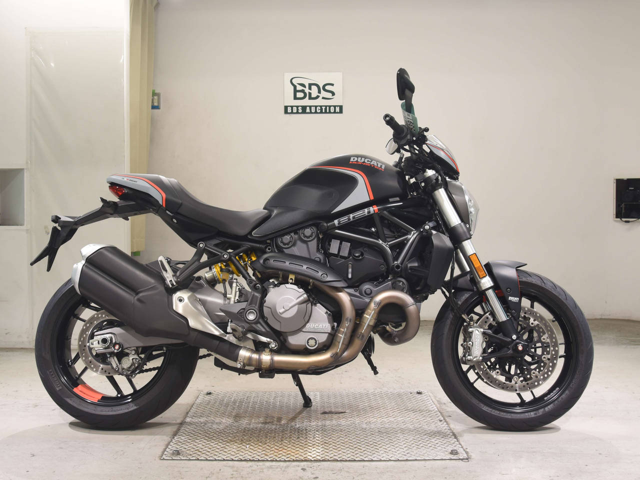 Ducati MONSTER 821 STEALTH