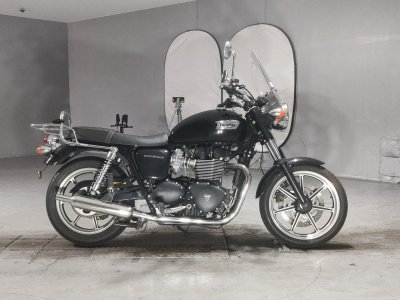 Triumph BONNEVILLE SE