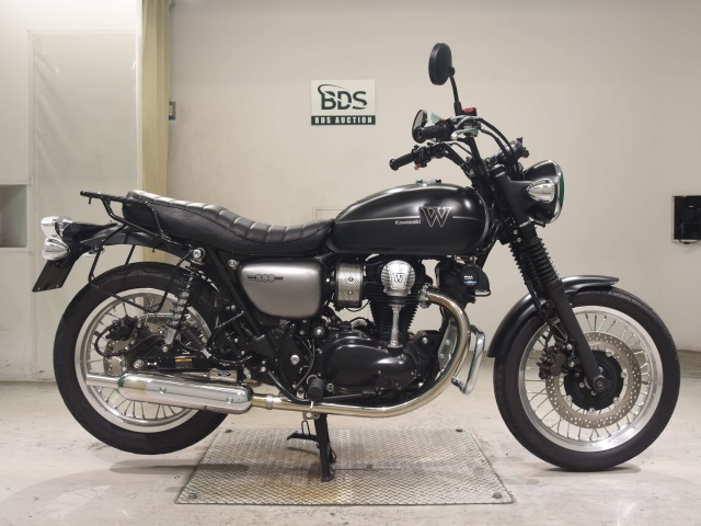 Kawasaki W800-2 STREET