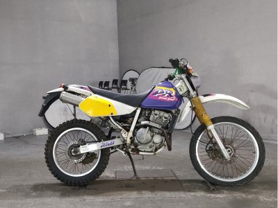 Suzuki GEVEL 250XC