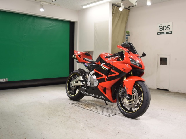 Honda CBR600RR — фото 3