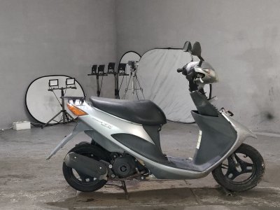 Suzuki ADDRESS V50