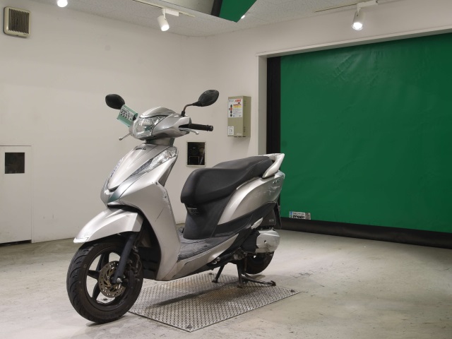 Honda LEAD125 — фото 4