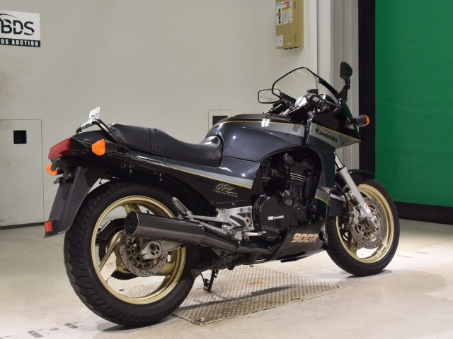 Kawasaki GPZ900R — фото 5
