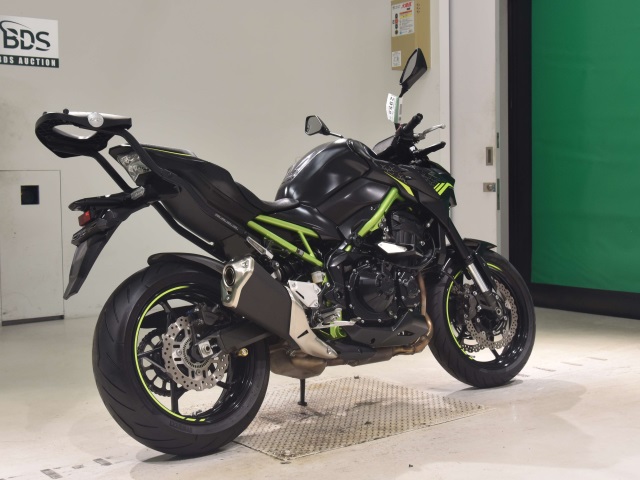 Kawasaki Z900 — фото 5