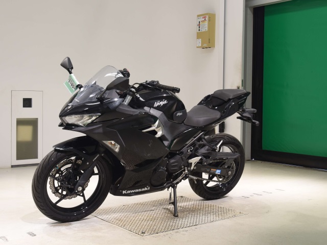 Kawasaki NINJA400 — фото 4