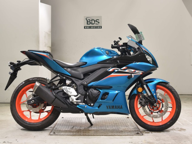 Yamaha YZF-R25A