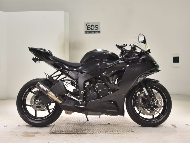 2565] Kawasaki ZX-6RA - ZX636G-015691