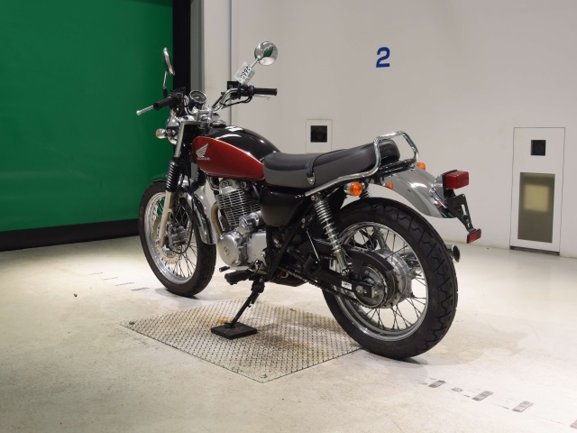 Honda CB400SS-E — фото 6