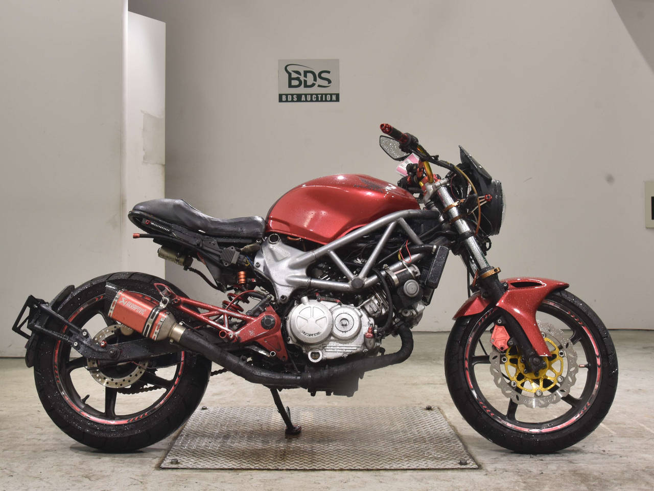 3603] Honda VTR250 - MC33-1020801