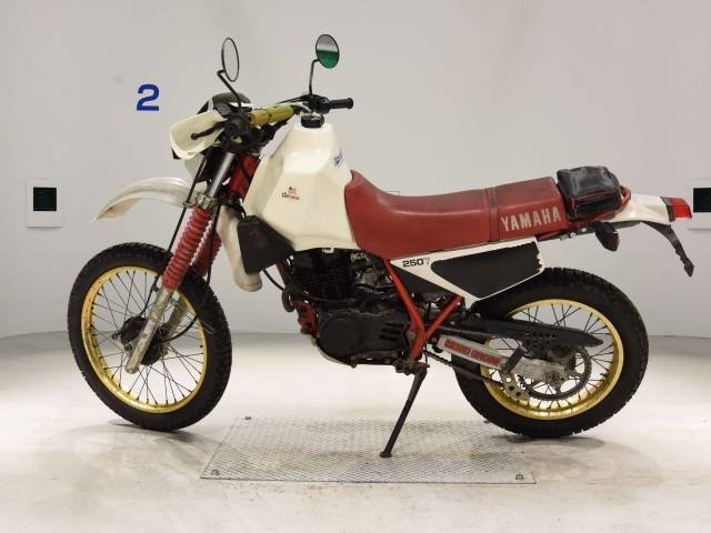 7553] Yamaha XT250T - 30X-005816