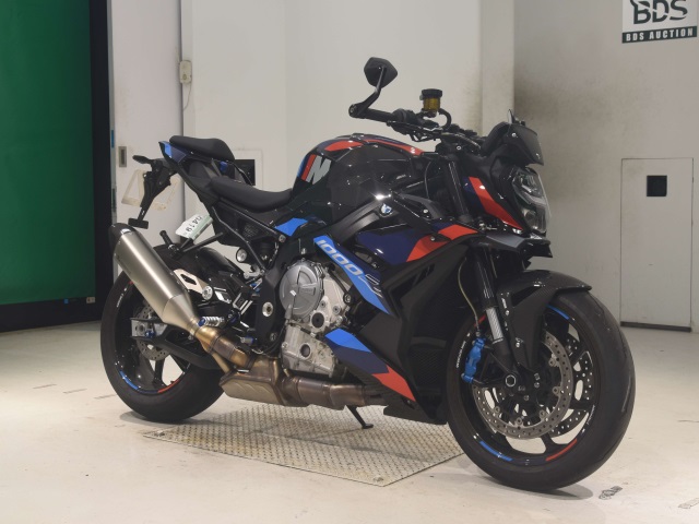 BMW M1000R — фото 3