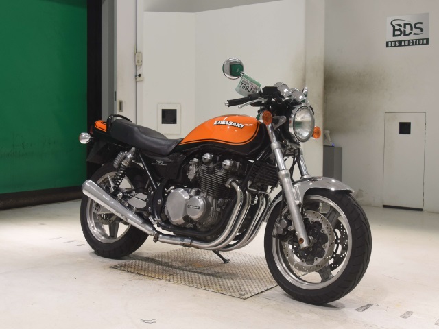 Kawasaki ZEPHYR750 — фото 3