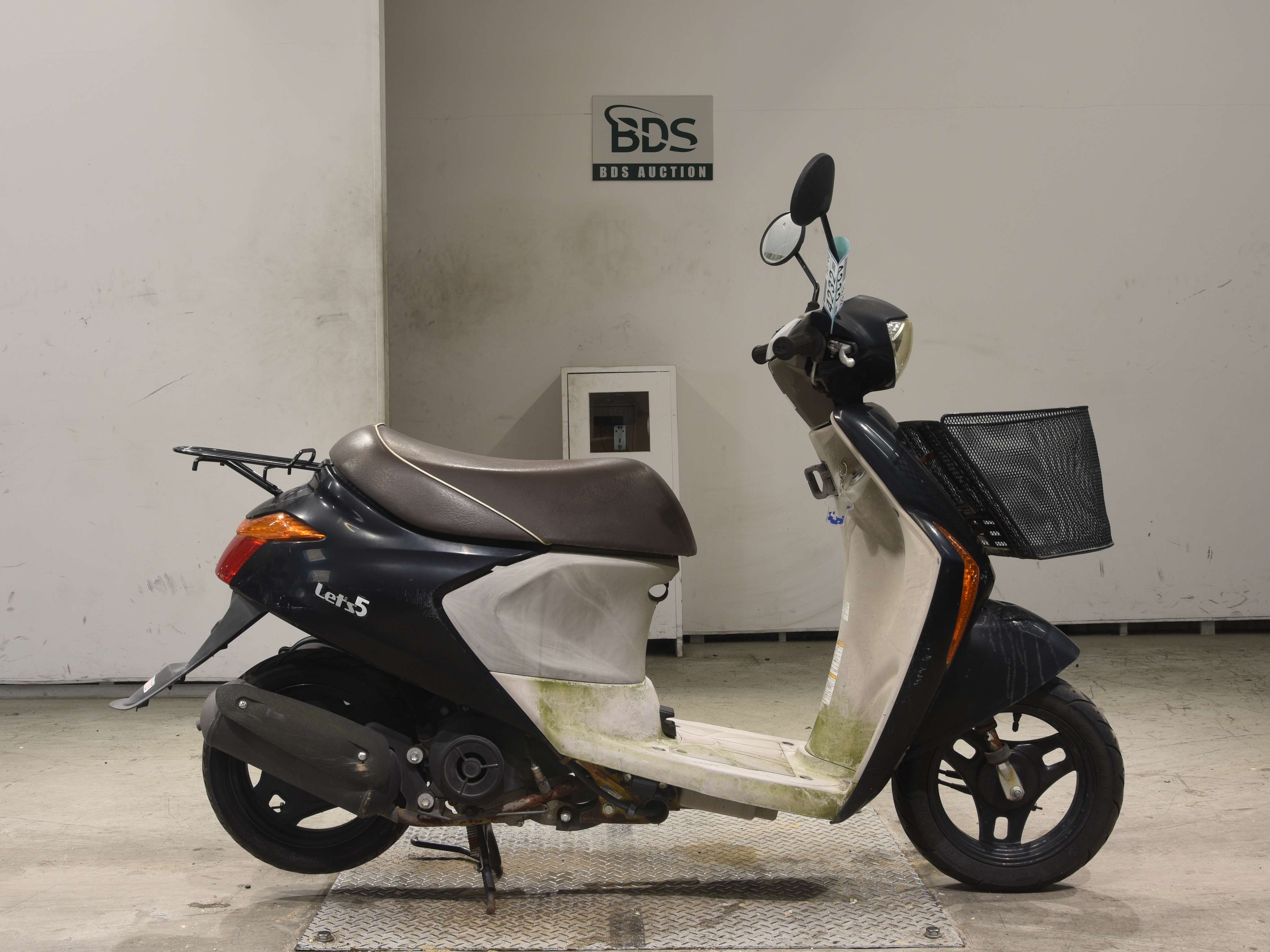 Suzuki LETS5