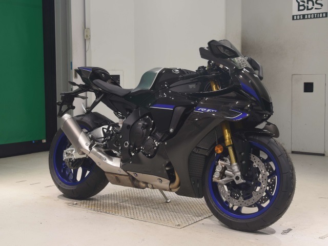 Yamaha YZF-R1M — фото 3