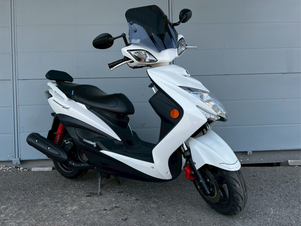 Yamaha CYGNUS 125X SR FI