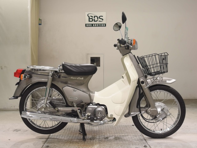 Honda C90-E