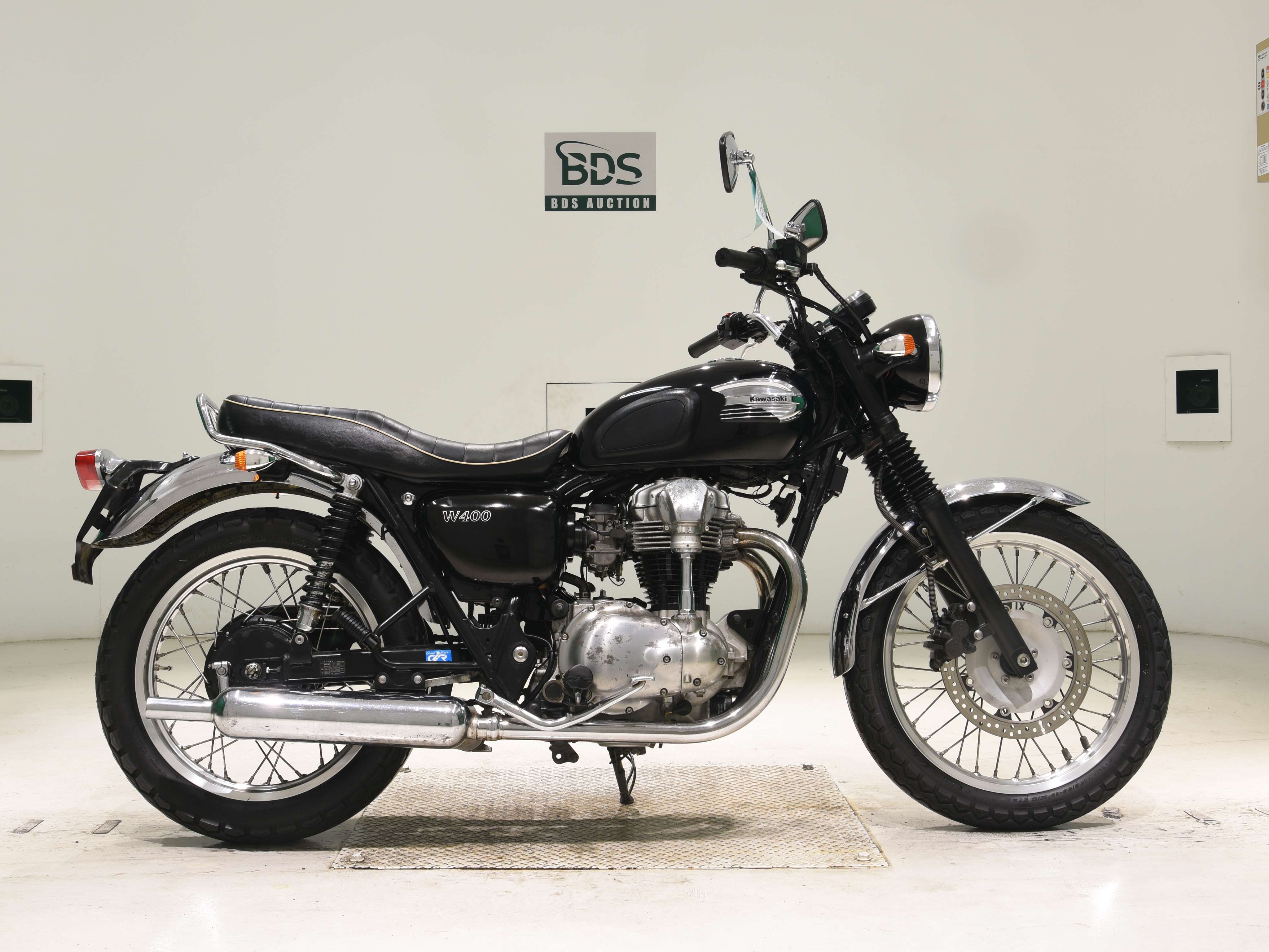 Kawasaki W400