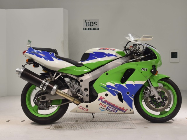 NR750 ガスライター 0002] Kawasaki ZXR750 - ZX750J-031044