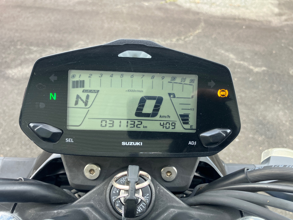 Suzuki GIXXER 150 — фото 3